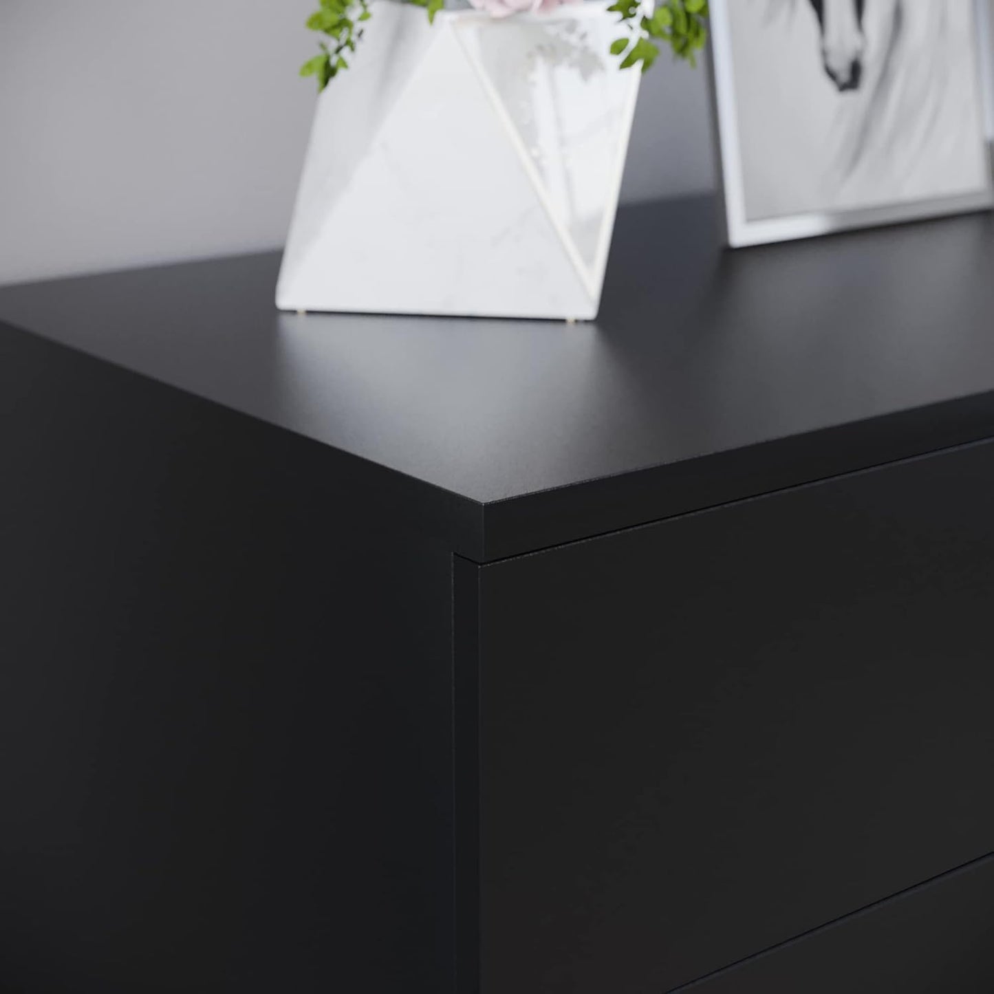 Home Discount Black Chest of Drawers, 4 Drawers with Metal Handles and Runners, Unique System with Guides, Riano Bedroom Furniture