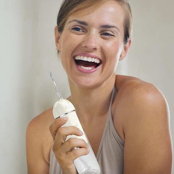 Water Dental Flosser Pick for Teeth, Rechargeable Oral Irrigator for Home and Travel, Collapsible Water Teeth Cleaner for Braces and Dental Care, Waterflosser for Oral Hygiene