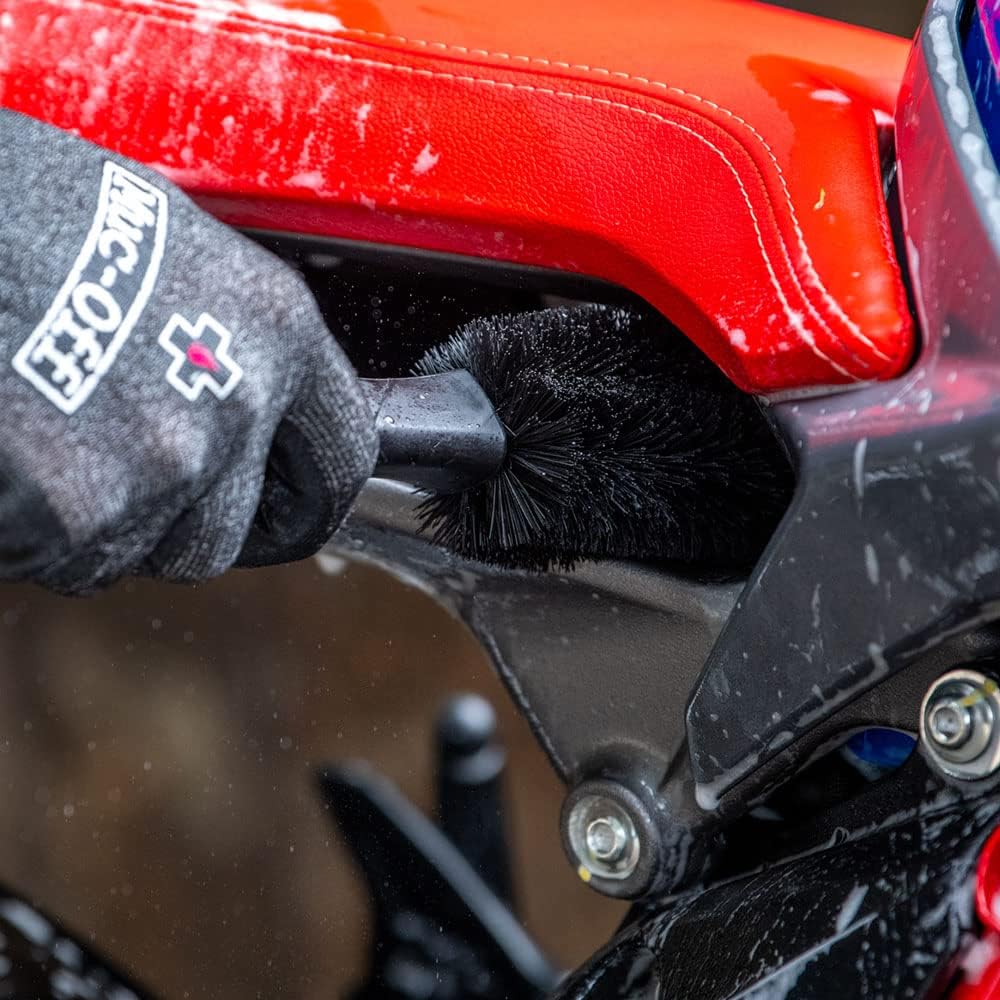 Muc-Off Motorcycle Essentials Cleaning Care Kit
