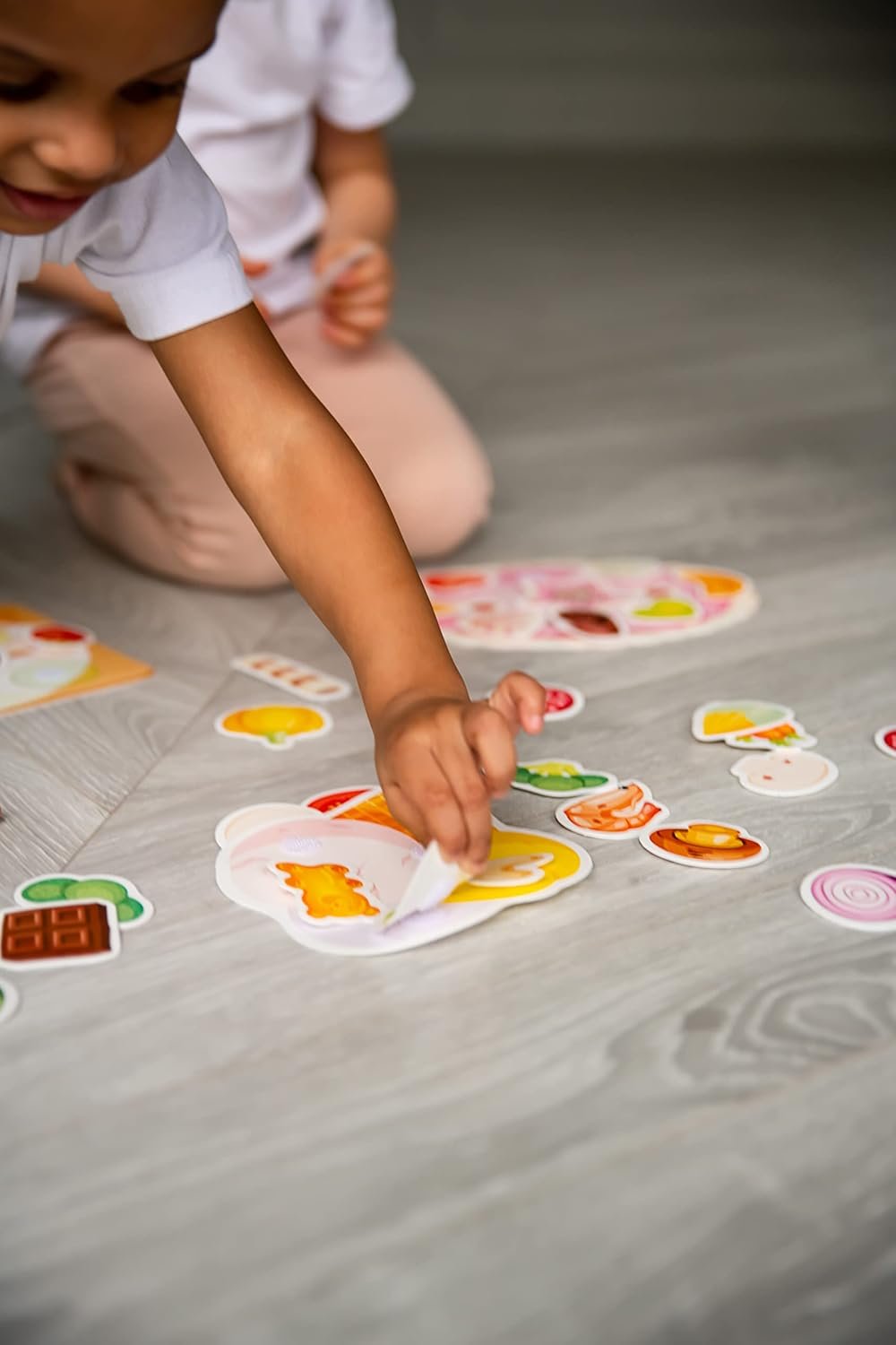 Velcro Cooking Montessori 3D Toddlers Busy Board - Early Learning Preschooler Education 5 Cards 38 Objects Knowledge Develop Travel Toys for Boys and Girls Sensory Toys for Toddlers 1-3 Year Old