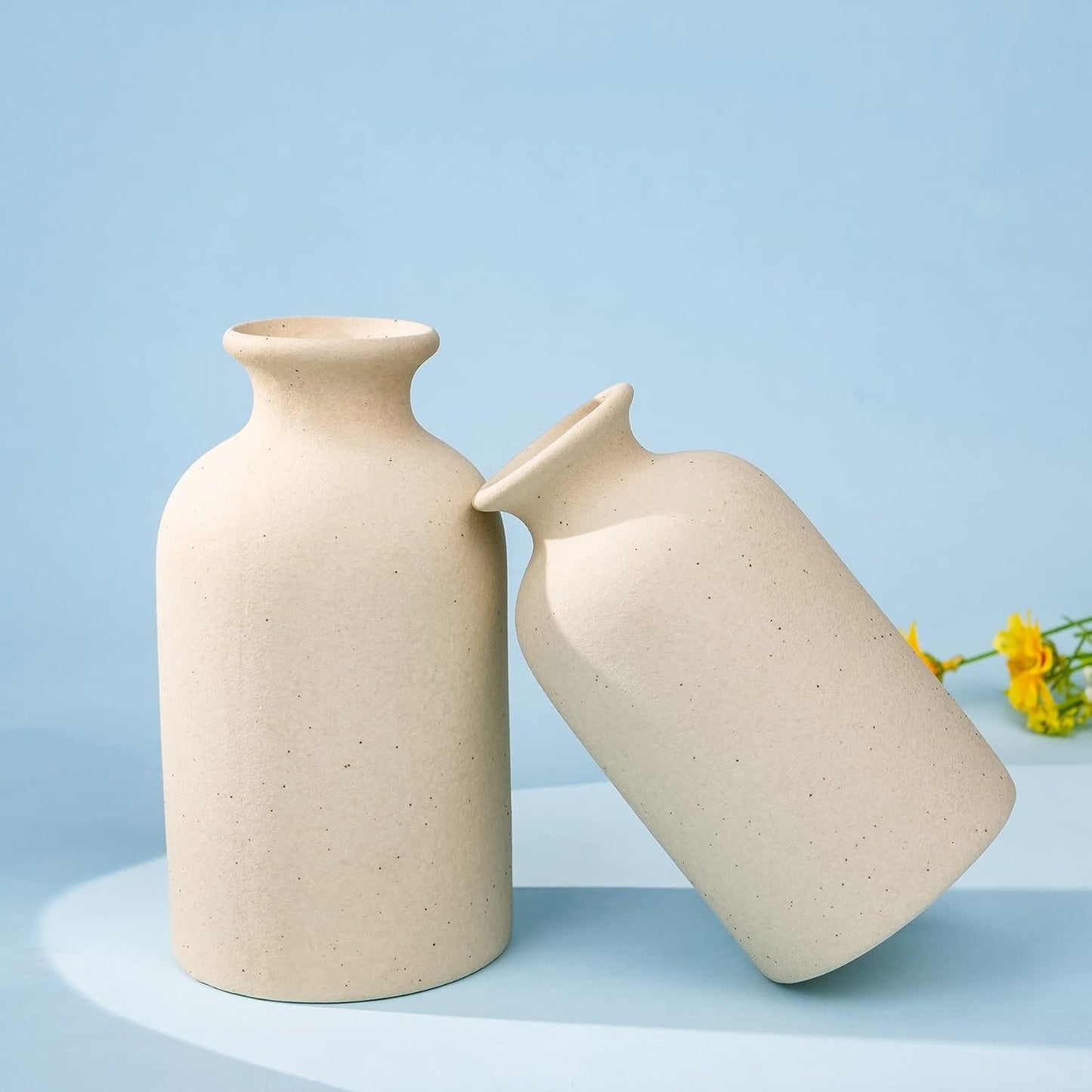 2Pcs Ceramic Decorative Vase, Farmhouse Decor Small Flower Vases Coarse Ceramics Room Home Modern Farmhouses, Ideal Shelf Table Bookshelf Decorations (Off-whitex2)