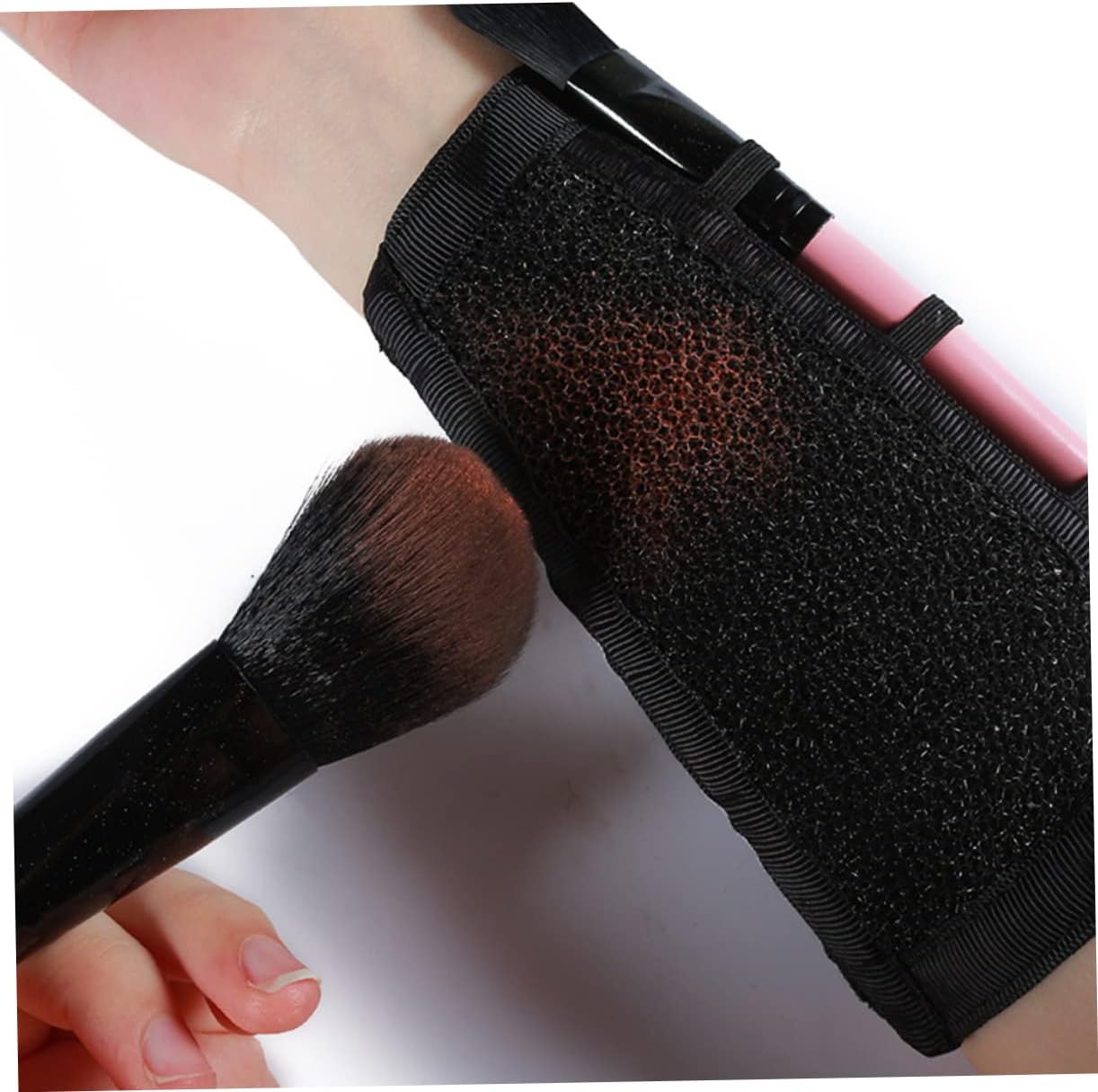 Mikinona 1 Piece Arm Band Cleaner for Cosmetics for Eyeshadows and Powders Accessory for Makeup Lovers