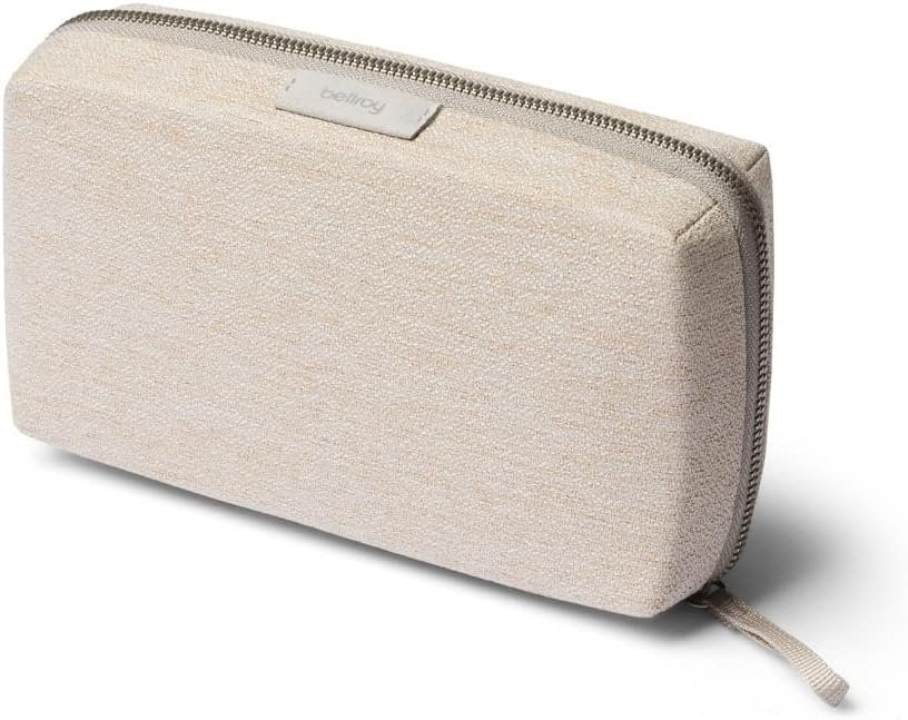 Bellroy Tech Kit, tech Accessories Zip Pouch (Power Bank, Phone Charger, Cables, Earbuds)