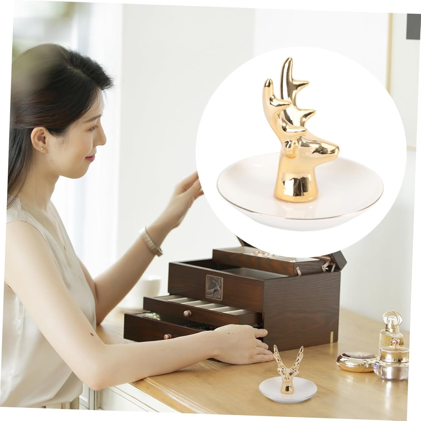 Holibanna 1 Piece Ceramic Dish Gadgets Home Supplies Home Dish Necklace Display Box Toy Box Binning Plate Holder Necklace Tray Earring Plate