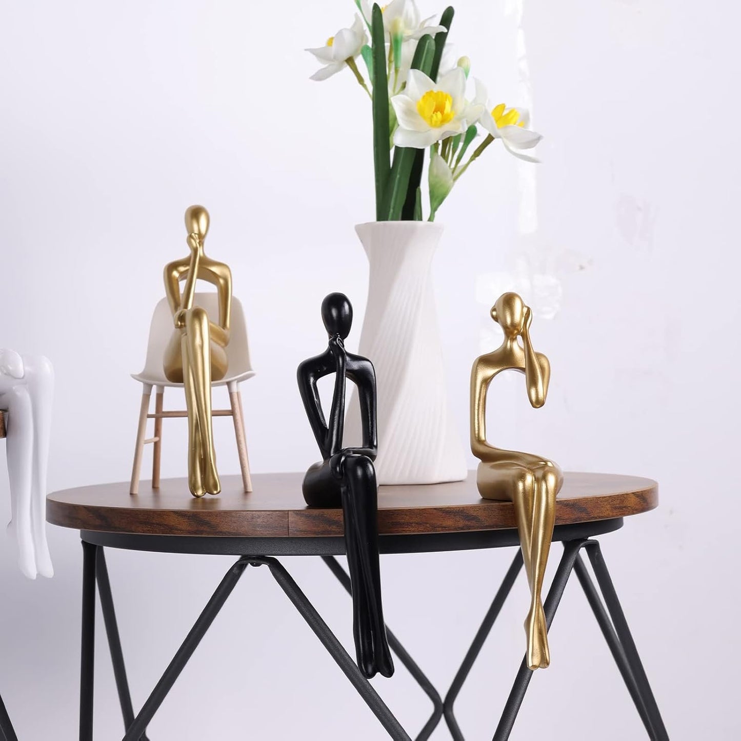 KUAHAI Three Piece Gold Sitting Figure Decoration, Abstract Thinkers on Bookcase Sculpture Feature Resin Sculpture Family Office