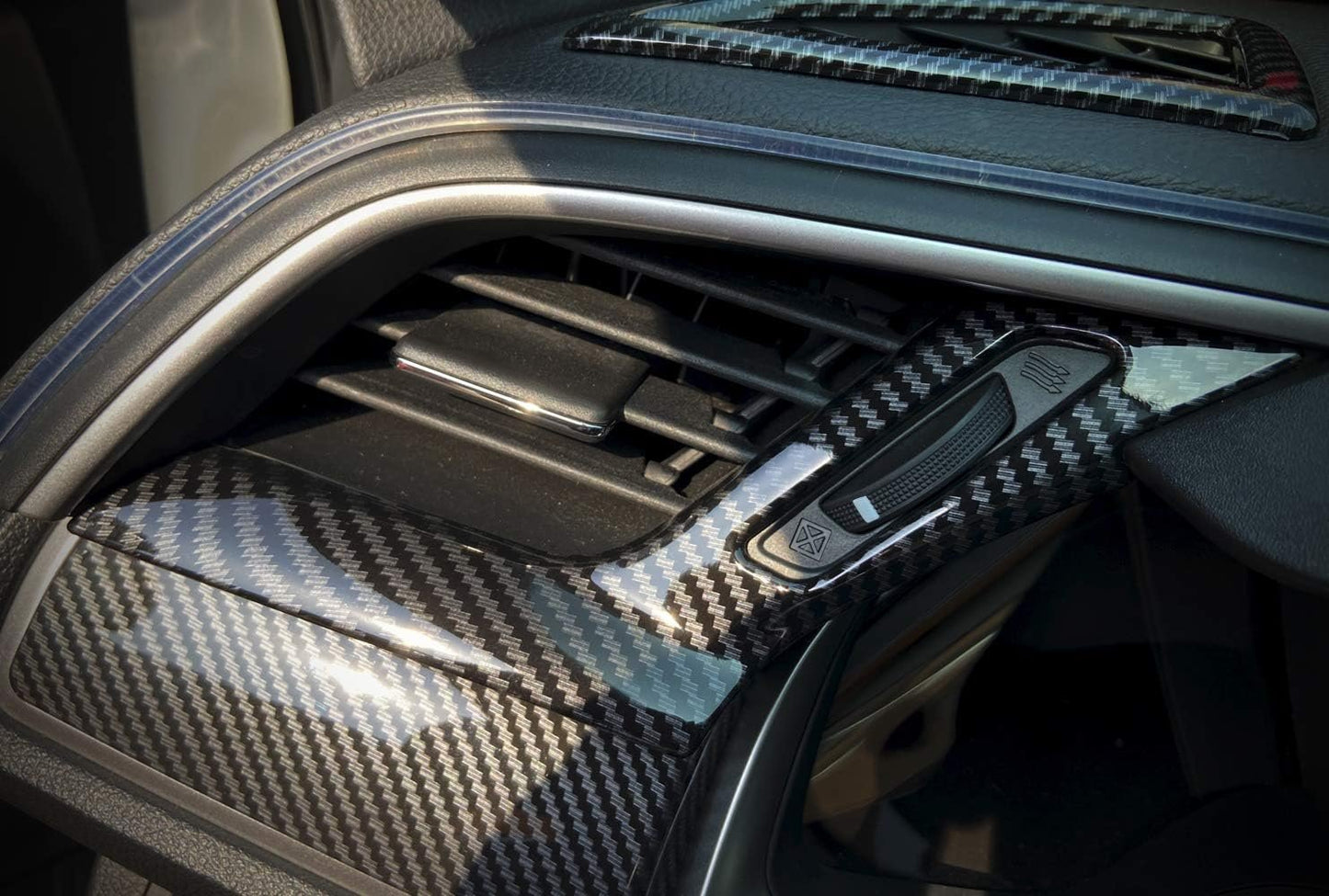 Carbon Fiber Grain ABS Car Interior Front Side and Console Air Outlet Vent Frame Trim Sticker for Honda 10th Gen Civic 2016 2017 2018 2019 2020