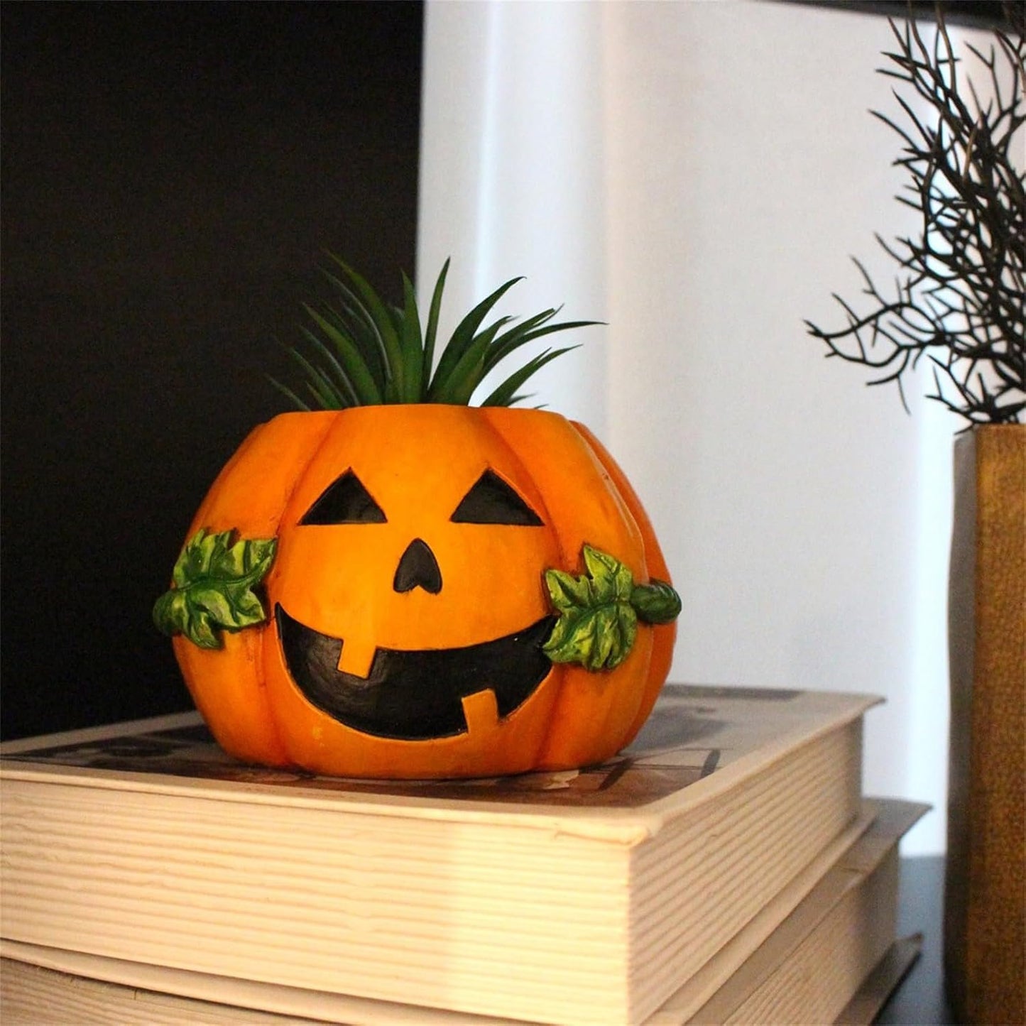 Oggettistica per la Casa Moderna Terrificanti decorazioni di Halloween Fioriera in resina con faccia di zucca per desktop domestico interior design (Orange, 10 9.8 6.8cm)