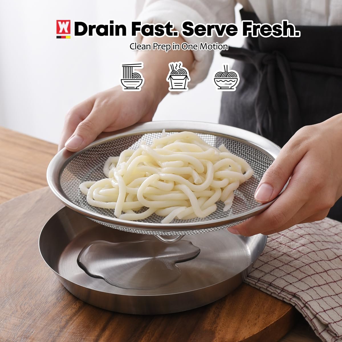 WAGENSTEIGER Stainless Steel Mesh Tray Set with Drip Pan, Air Fryer Basket and Tray, Kitchen Colander, Vegetable and Fruit Strainer, Food Filter, BBQ Prep Tool, Fruit Serving Dishes (7.48 inch)