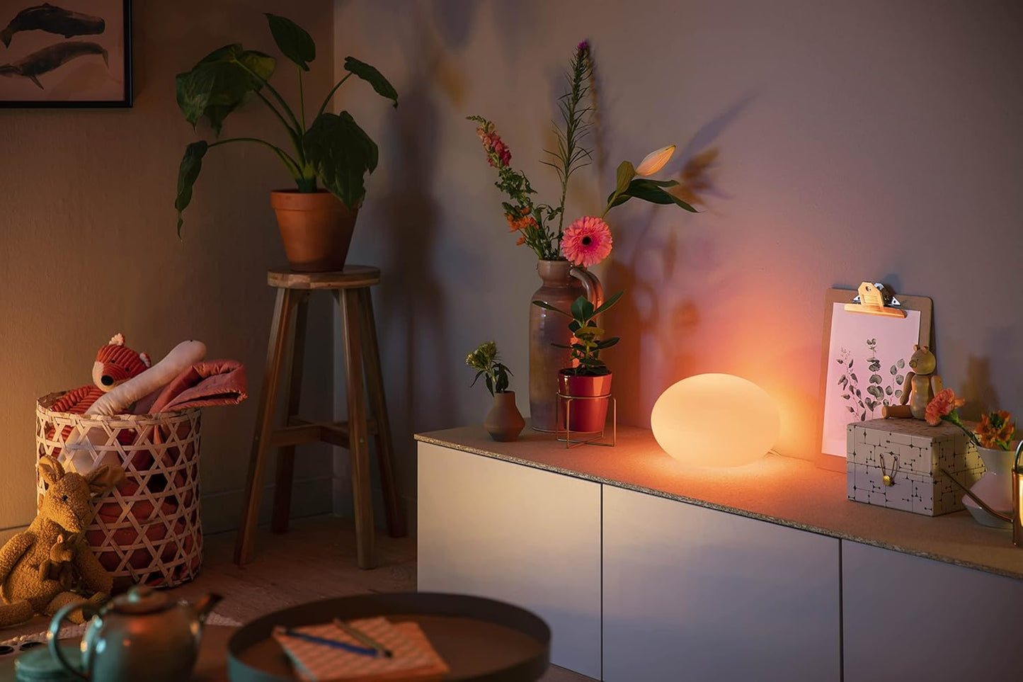 Philips Hue White and Color Ambiance Flourish Smart Table Lamp, Bluetooh, 9.5 W, White