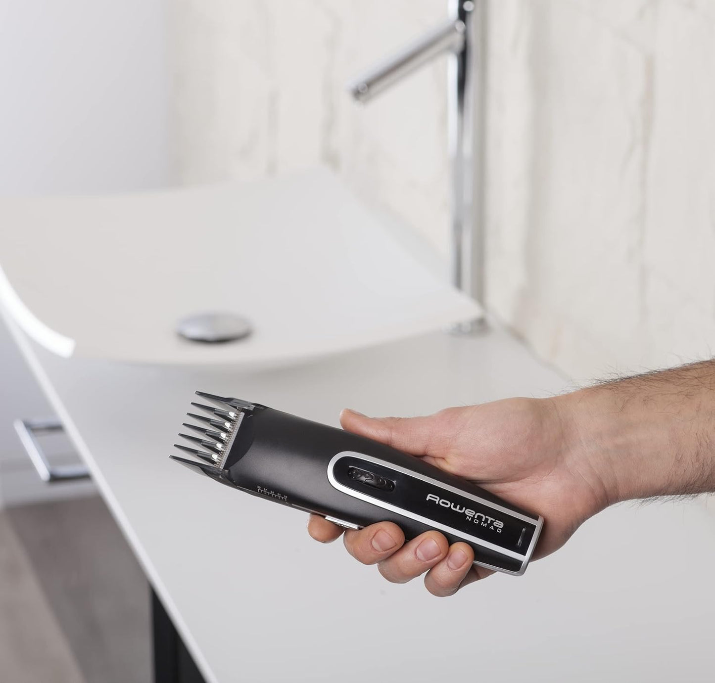 Rowenta TN1410 Nomad Hair Clipper Mesh and Cordless Use, Approx. / Battery, Black