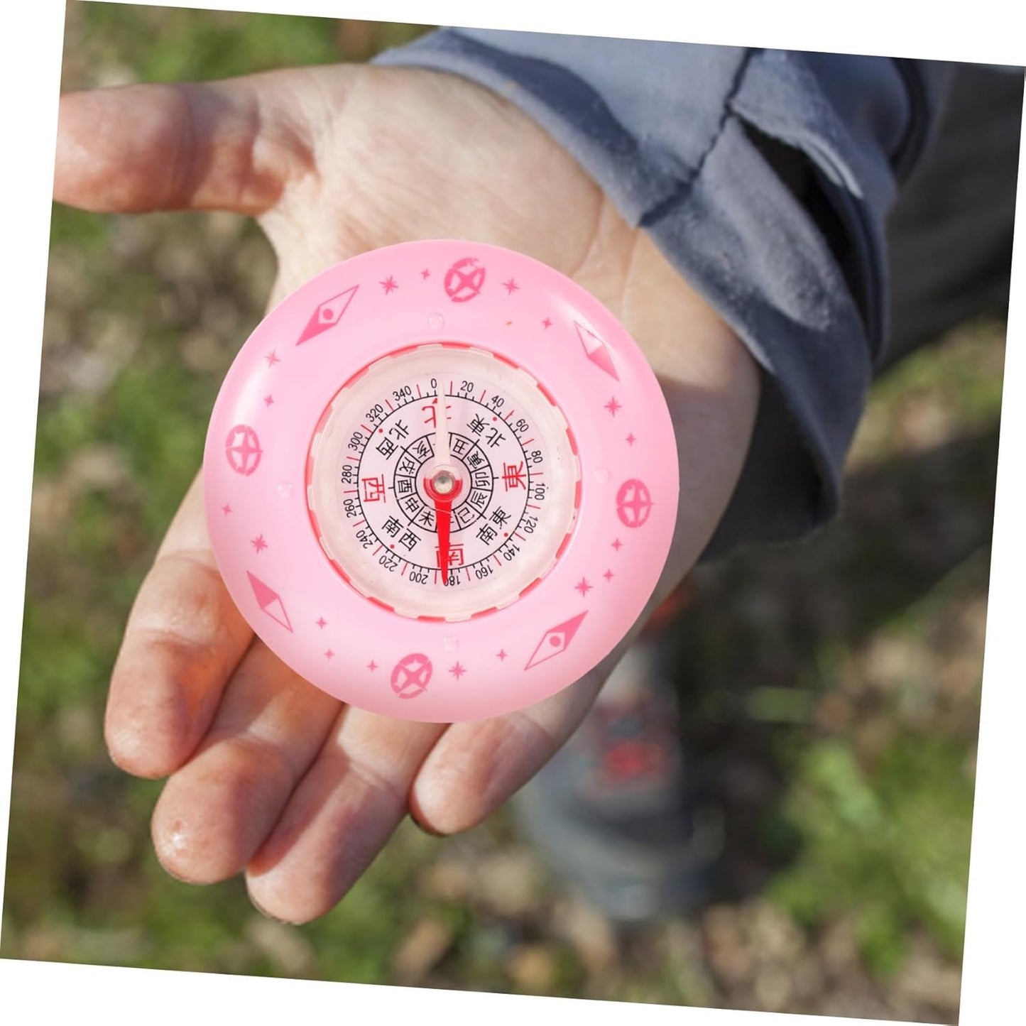 Kisangel Survival Pocket Compass Hiking Metal Compass Mini Outdoor Direction Random Color
