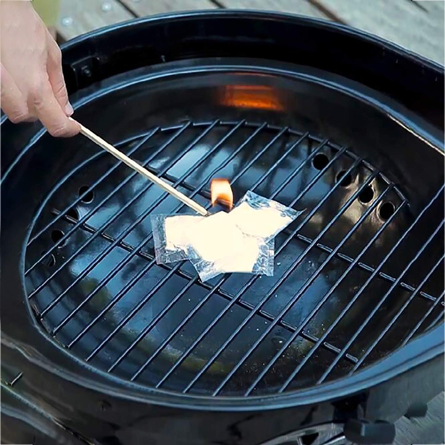 100 Pouches Quick Starters Fire,Original Burner Firestarter Firelighter Natural Safe Cubes FireStarter Burns up to 8 Min at over 750° - 100% Waterproof, for Campfire,Hiking,Start Wood Charcoal Kit