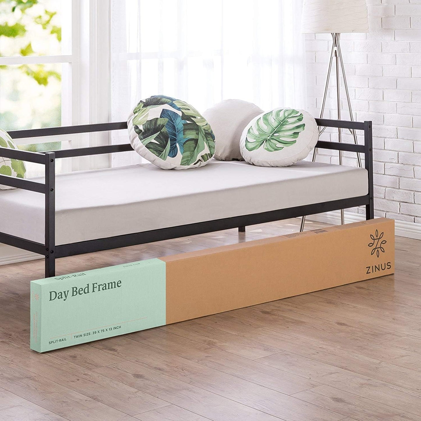 Zinus Marie Metal Single Daybed | Strong Steel Frame Indoor Split-Rail Day time Beds Frame Furniture, Black
