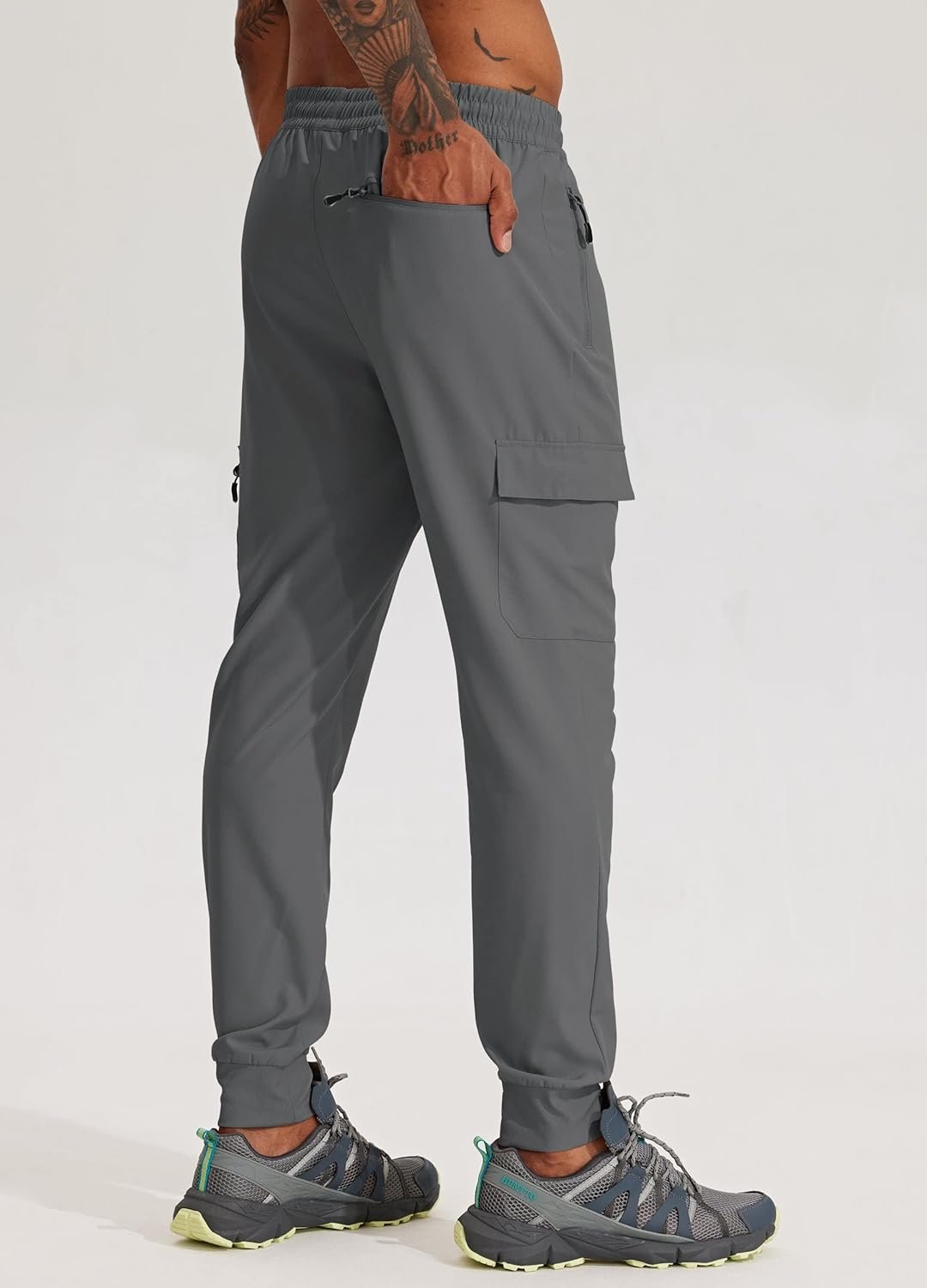 WILLIT Men's Hiking Cargo Travel Pants Lightweight Quick Dry Running Joggers Athletic Outdoor Pants with Zipper Pockets