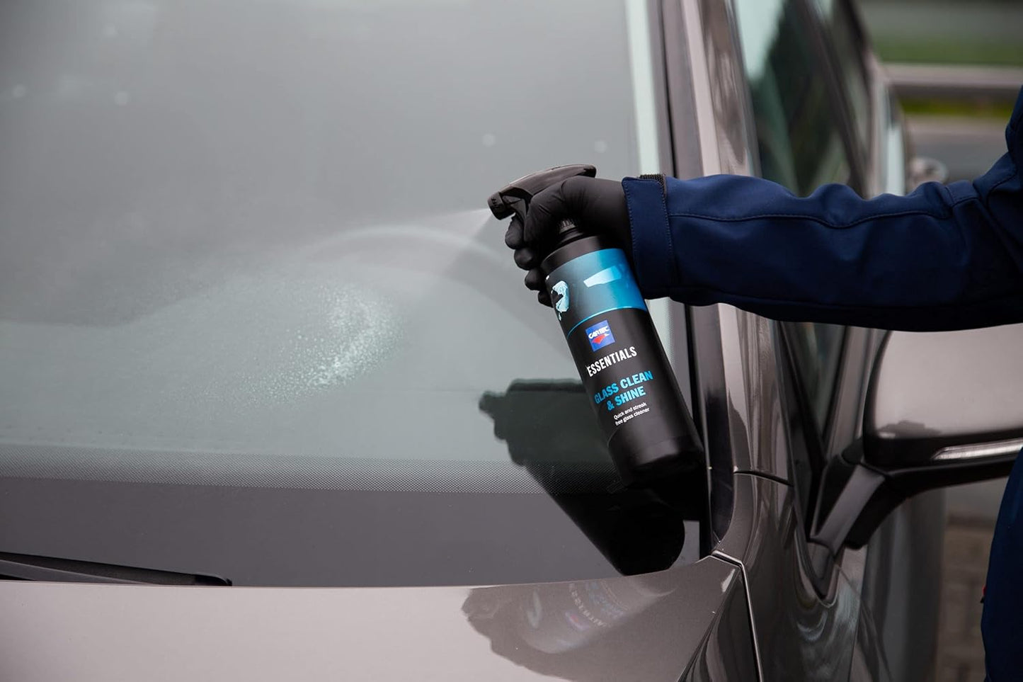 Cartec Glass Wash Cleaner Degreases and Removes Nicotine Without Leaving Streaks Essentials Glass Clean & Shine – 500 ml