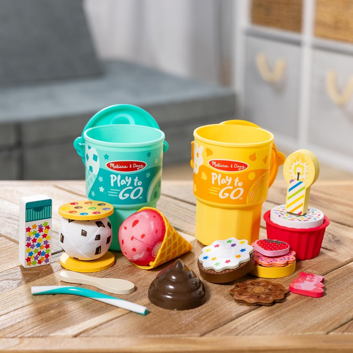 Melissa and Doug - Play to Go - Cake & Cookies Play Set