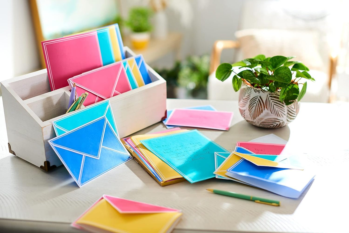 American Greetings Pastel Stationery Sheets and Colored Envelopes (80-Count)