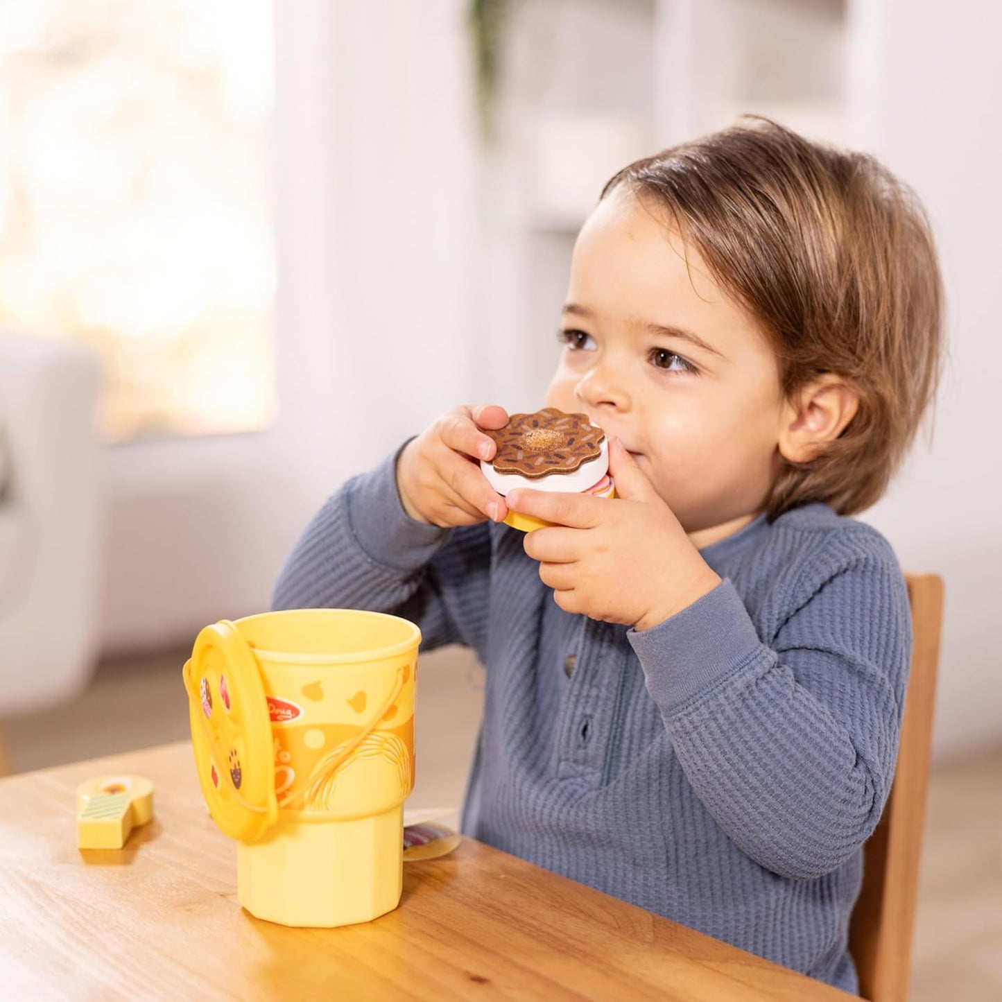 Melissa and Doug - Play to Go - Cake & Cookies Play Set