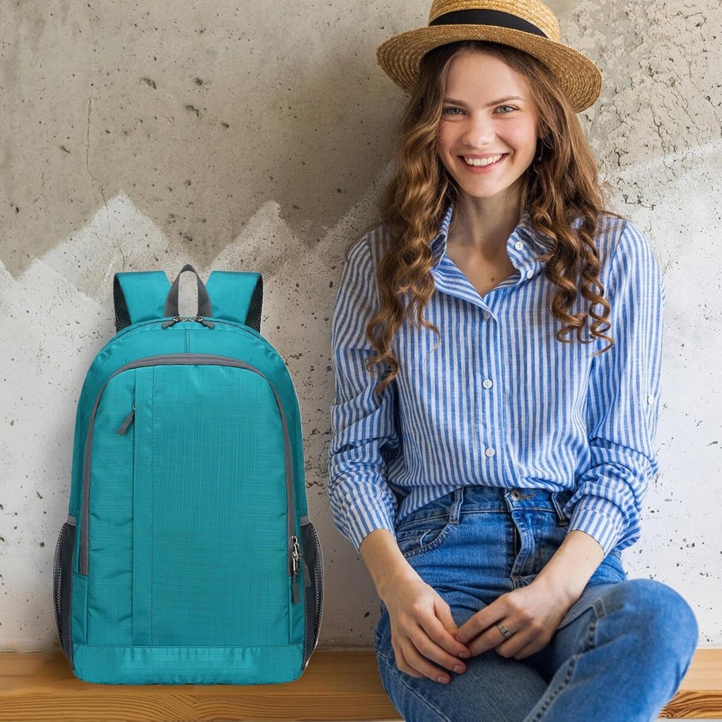 Daypack Hiking Backpack, Large 30L Storage Bag, 420D Polyester Waterproof Foldable Travel Bag, Outdoor Gear, Ideal for Camping, Backpacking, Walking, Traveling, and Adventure, 30x15x46cm