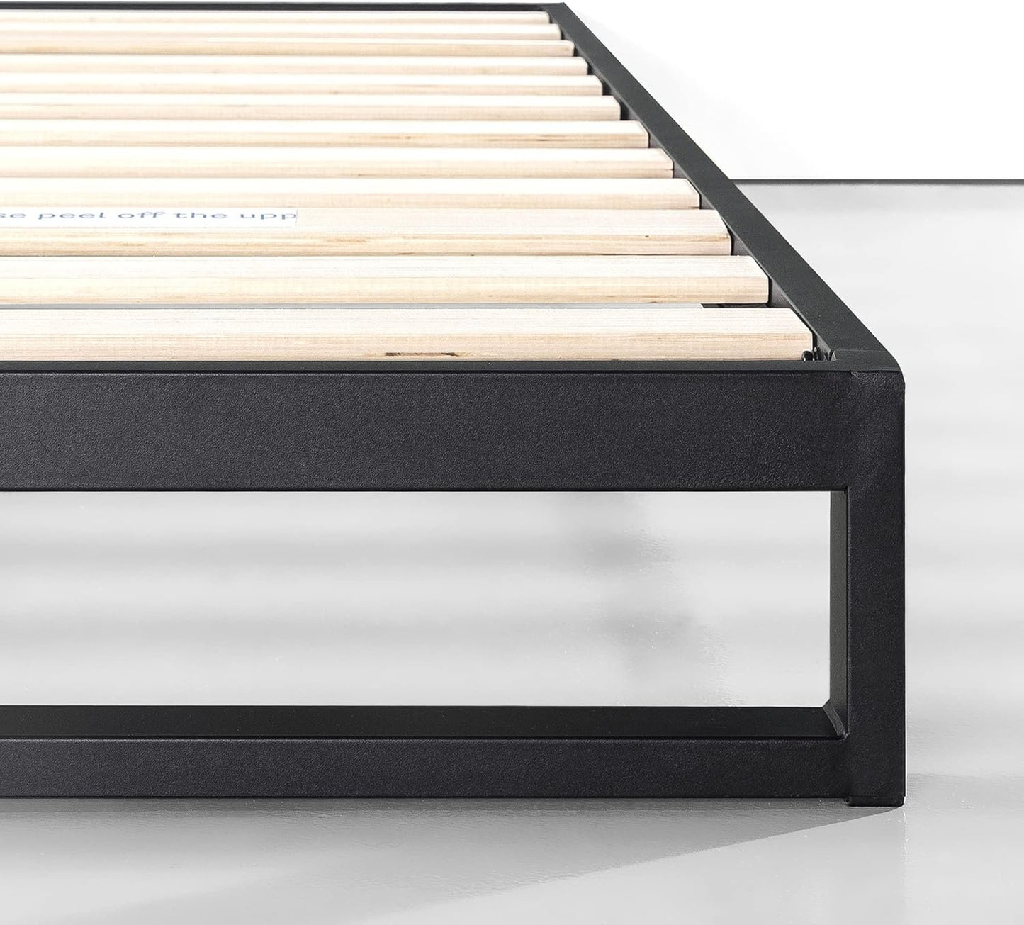 Zinus Full Bed Frame - Trisha 7 inch Metal Bed Frame with Wood Slat Support, No Box Spring Needed, Easy Assembly - Minimalist Platform Bed Frame with Underbed Storage Space, Full Size