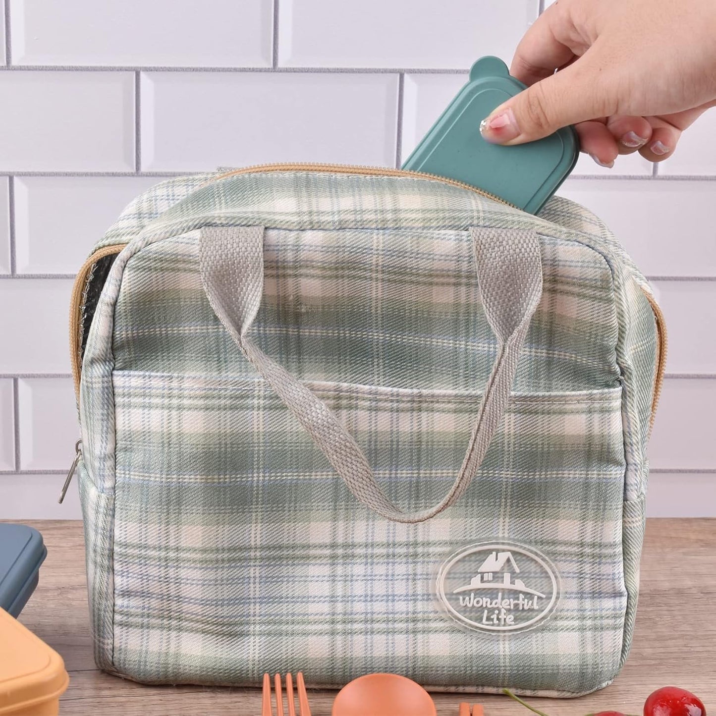 Travel Cutlery Set with Case, Plastic Cutlery Set, Reusable Utensils Set with Case, Portable Camping Cutlery Set for Lunch Box School Office Picnic Travel or Daily Use (4 Colors)