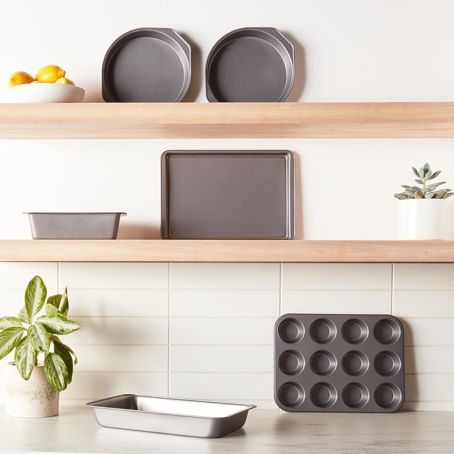 Amazon Basics 6 Piece Nonstick, Carbon Steel Oven Safe Bakeware Set 41.3 x 29.8 x 15.9 cm