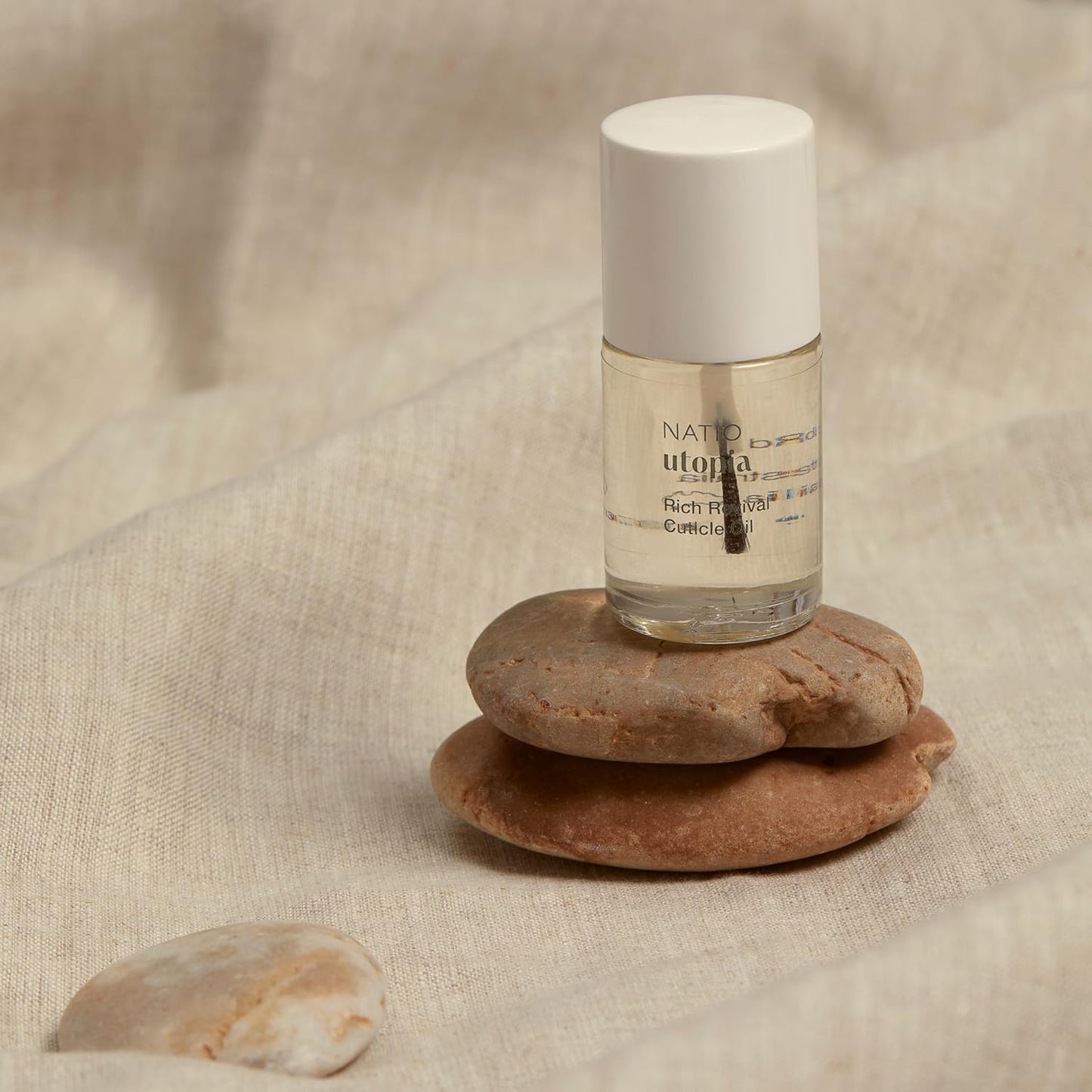 Natio Australia Utopia Rich Revival Cuticle Oil -Nail & Cuticle Oil for Nail Growth - Jojoba, Vitamin E & Coconut Oils - Fragrance Free, Vegan Friendly & Made in Australia