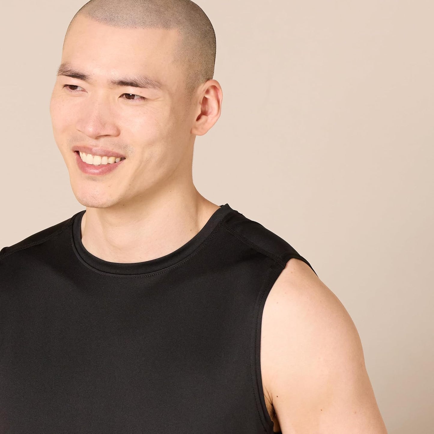 Amazon Essentials Tech Stretch Mens Muscle Shirt