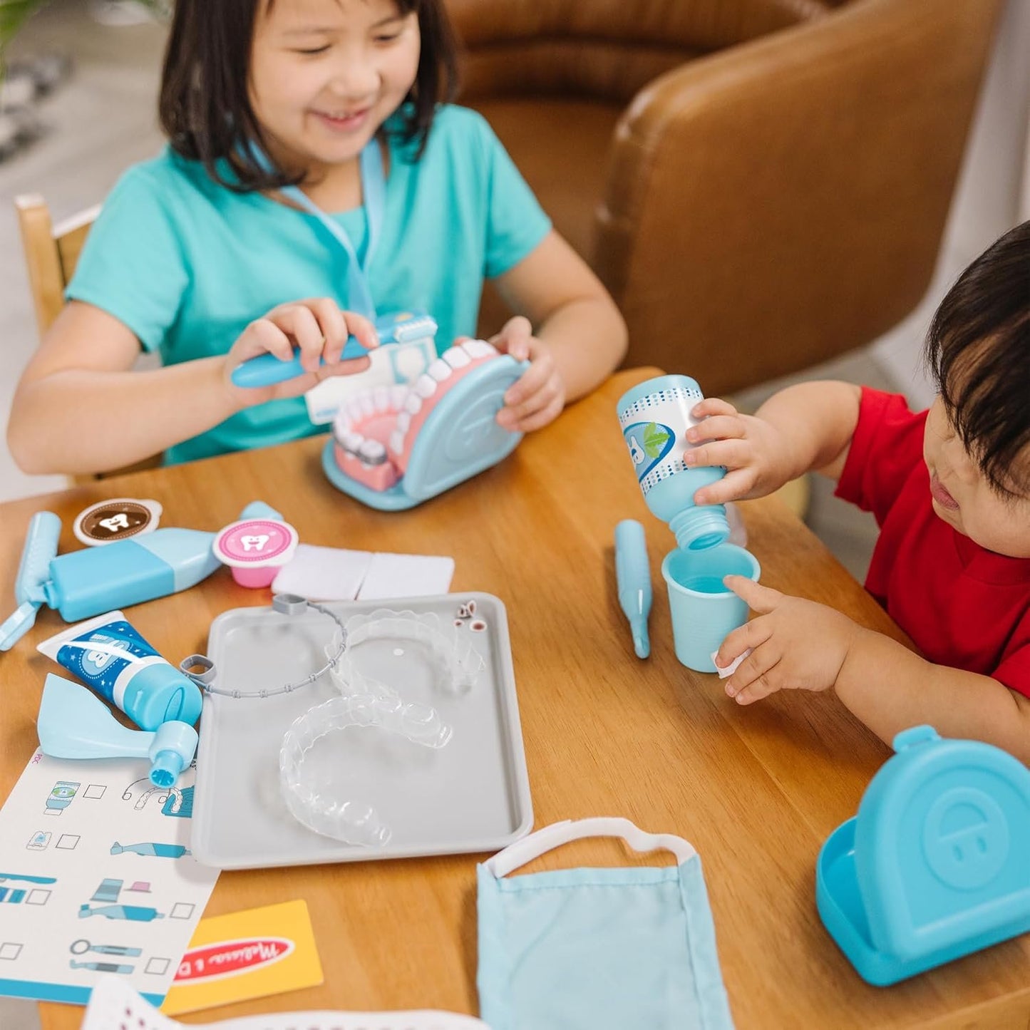 Melissa & Doug Super Smile Dentist Kit With Pretend Play Set of Teeth And Dental Accessories (25 Toy Pieces) - Pretend Dentist Play Set, Dentist Toy, Dentist Kit For Kids Ages 3+
