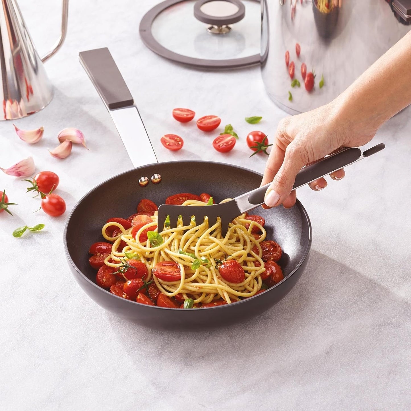 Sambonet Gadgets 18/10 Stainless Steel and Silicone Spaghetti Server Tongs Dishwasher Safe 23cm Black