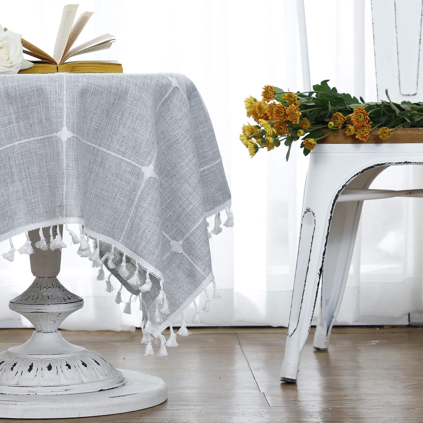 (Square, 90cm x 90cm , Light Grey) - LUCKYHOUSEHOME Cotton Linen Checked Lattice Small Square Tablecloth Embroidery Tassel Table Cover for Home Dinning Tabletop 90cm x 90cm , Grey