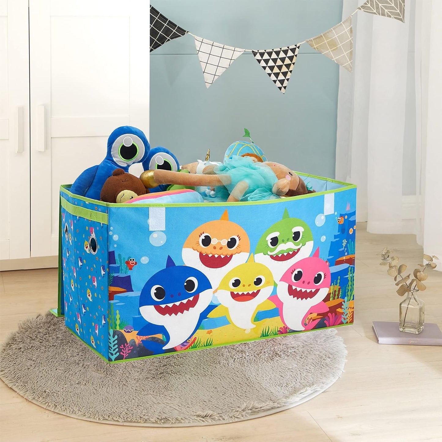 Idea Nuova Baby Shark Collapsible Children’s Toy Storage Trunk, Durable with Lid