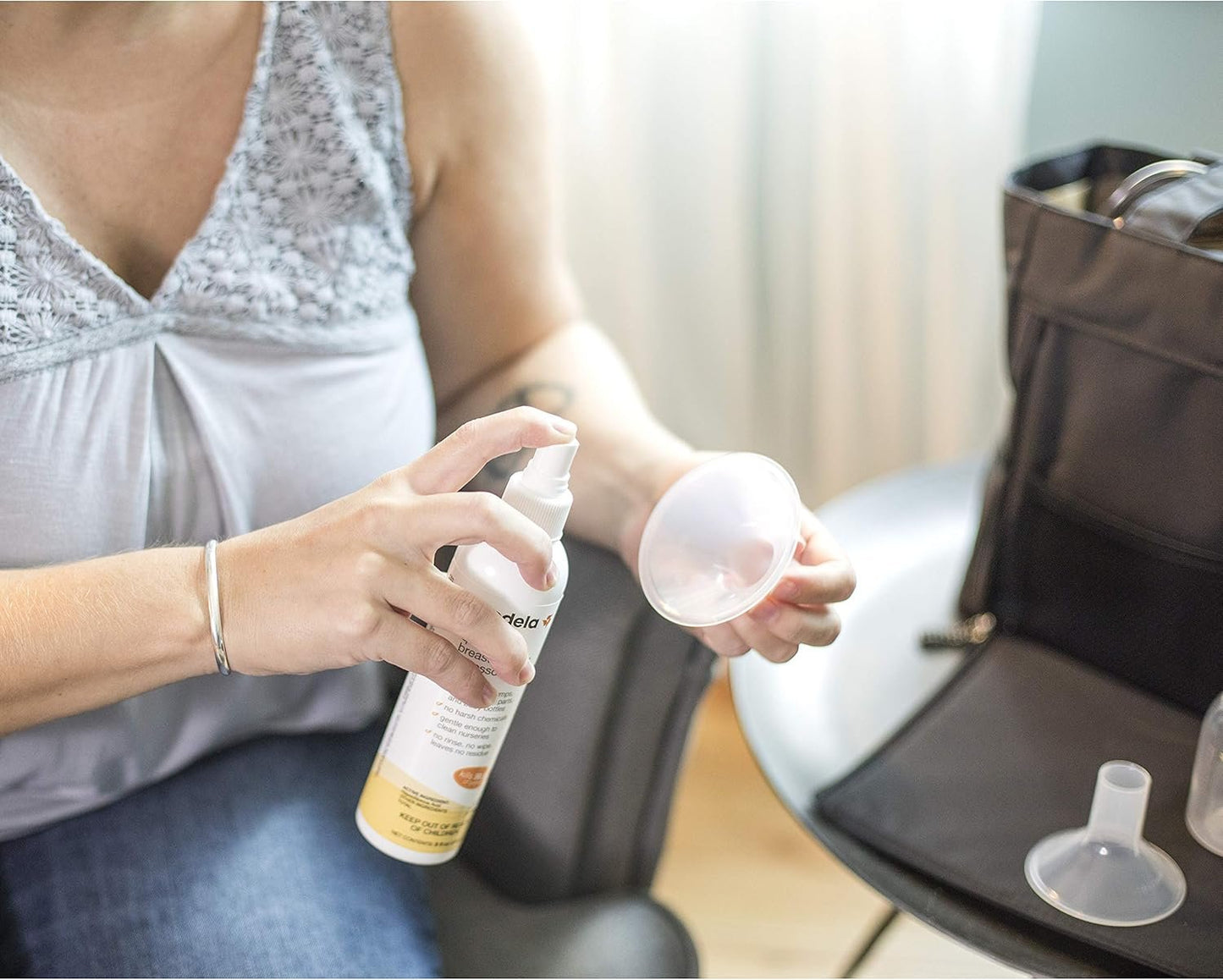 Medela Quick Clean Breast Pump and Accessory Sanitizer Spray
