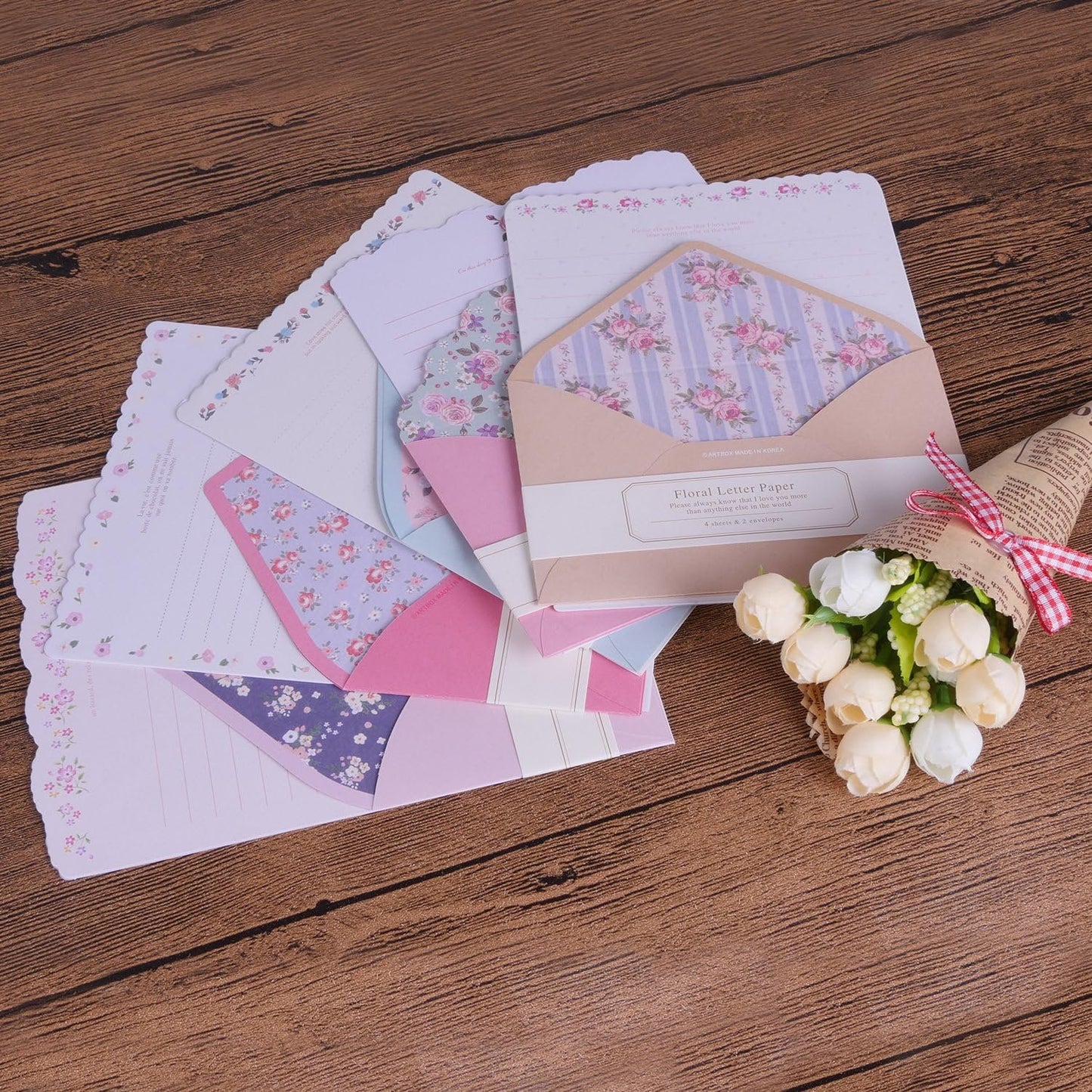 32 Cute Lovely Kawaii Special Design Writing Stationery Paper+16 Envelope 3.45 x5.4 Inch +1 Seal Sticker(Flower)