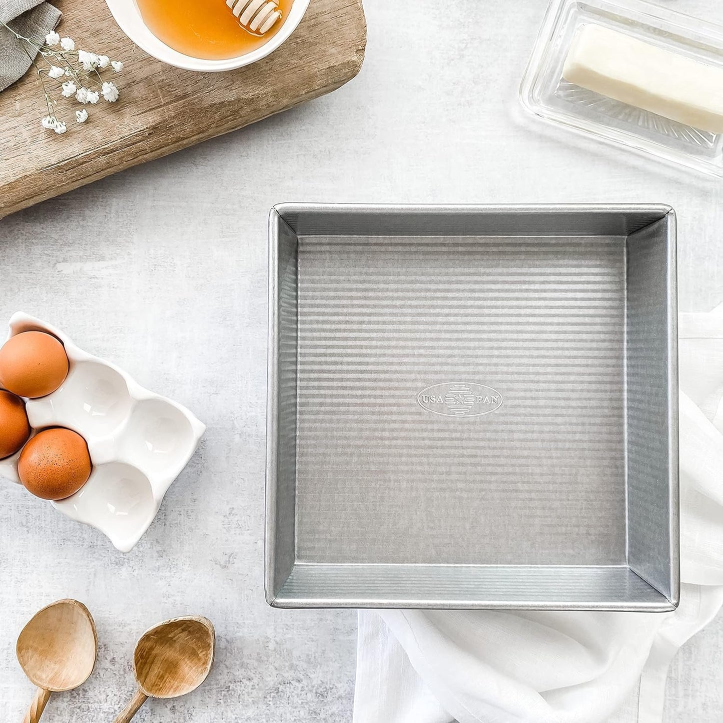USA Pans 9 x 9 x 2.25-Inch Square Cake Pan, Aluminized Steel with Americoat