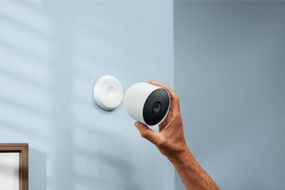 Google Nest Cam Outdoor Indoor, 1080p HD, Motion Sensor Alert, Wireless Wi-Fi, Rechargeable Battery, Smart Security Camera, 3-Pack