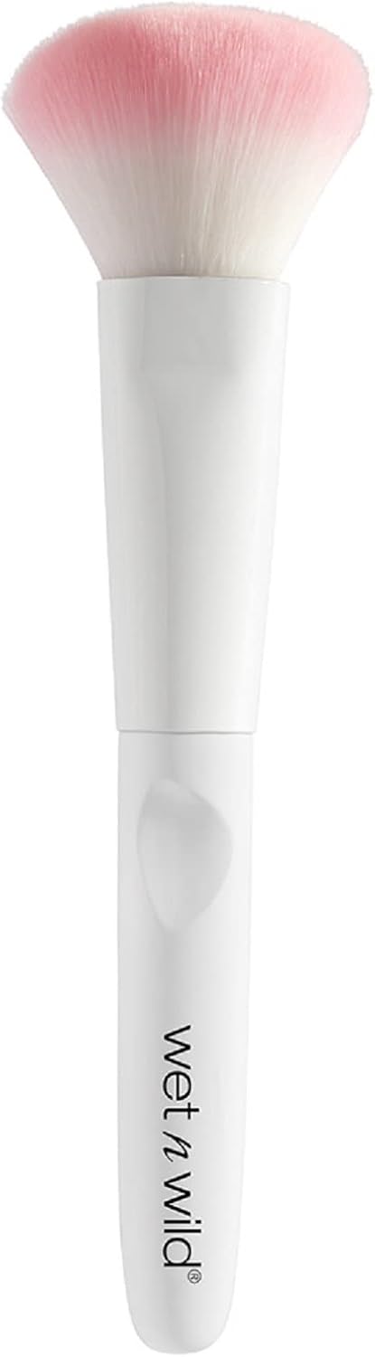 Wet n Wild, Makeup Brush, Blush Brush, Cheek Brush, Easy to Use, Makeup & Accessories