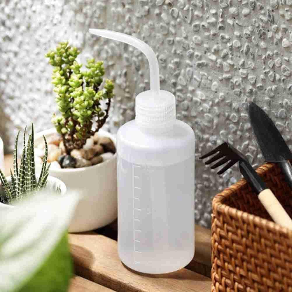 Practical ProcessedWatering Bottle Squeeze Watering Can Plant Flower Watering Tools 250Ml Squeeze Bottle with Narrow Curved Nozzle