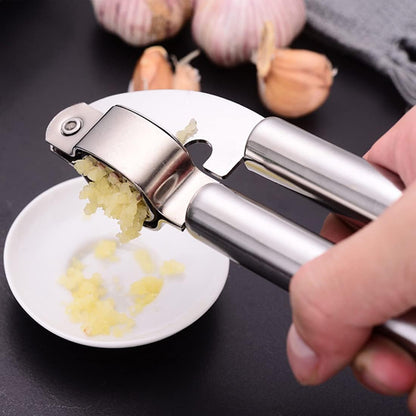 Garlic Press and Lemon Squeezer Set, Multifunctional Stainless Steel Garlic Press Ginger Crusher Kitchen Gadgets and Manual Orange Juice Squeezer Fruit Squeeze Juicer Kitchen Tools