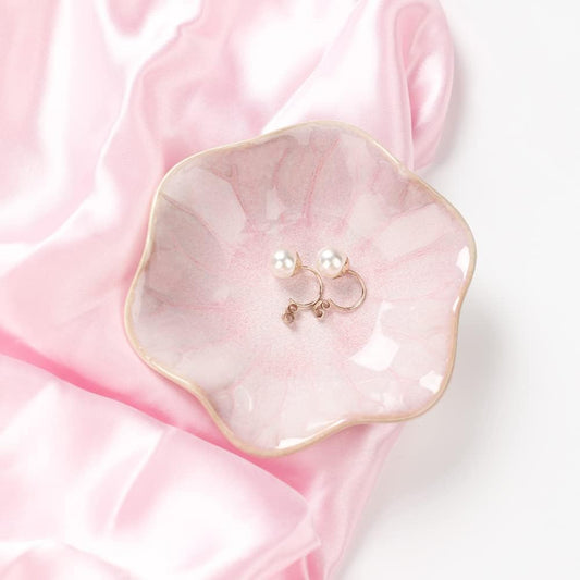 Ceramic jewelry dish,leaf jewelry tray key tray,jewelry holder,small ring dish holder Jewelry Plate trinket tray catchall tray nightstand decor for entryway table room decor