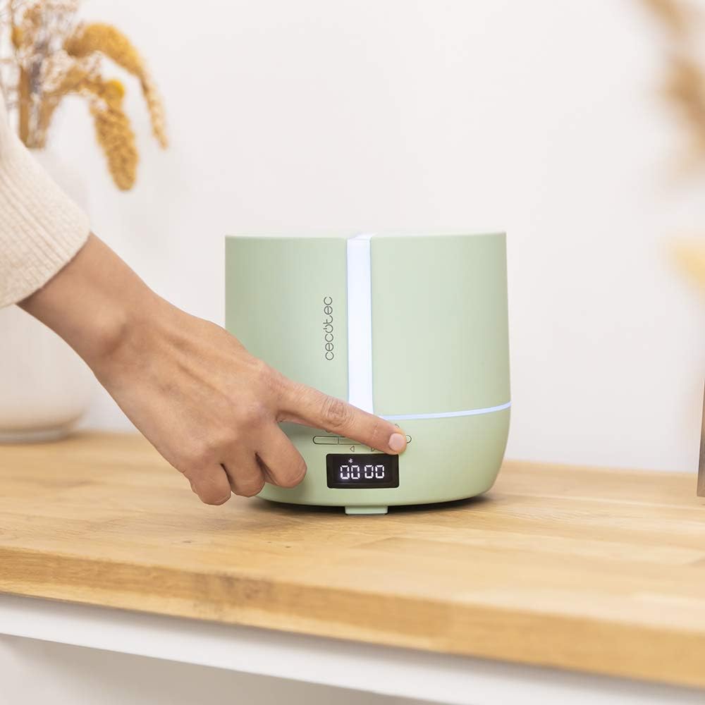 Cecotec PureAroma 550 Connected Sky Aroma Diffuser 500 ml Capacity, LED Display, Speaker, Bluetooth Control, App, 12-Hour Timer, 3 Operating Modes, 30 m² Cover