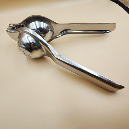 Garlic Press and Lemon Squeezer Set, Multifunctional Stainless Steel Garlic Press Ginger Crusher Kitchen Gadgets and Manual Orange Juice Squeezer Fruit Squeeze Juicer Kitchen Tools