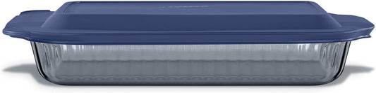 Pyrex Sculpted Tinted (9x13) Glass Baking Dish with BPA-Free Lid, Oblong Bakeware Glass Pan For Casserole & Lasagna, Dishwasher, Freezer, Microwave and Pre-Heated Oven Safe, Smoke