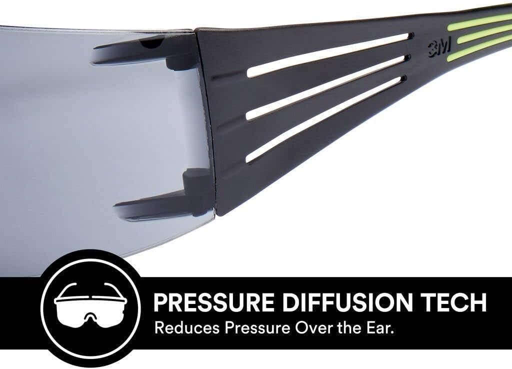 3M Safety SF400G-WV-6 Pro SecureFit 400 Eye Protection Safety Glasses, Black Frame and Gray Lens, Anti-fog, 1 Pair