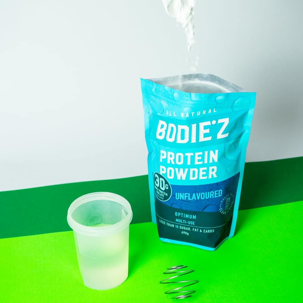 BODIE’Z Whey Protein Water Powder - 30g Protein Per Serve, Less than 1g Sugar Fat and Carbs 11 Vitamins and Minerals, Supplement for Lean Muscle Growth and Recovery, Mix with Water, 760g Unflavoured
