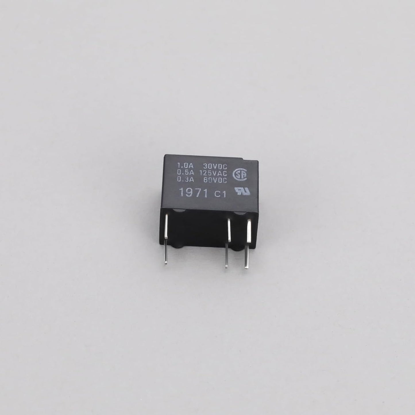 eMagTech 5Pcs G5V-1-DC5V Small Signal PCB Relays 167Î© Electromagnetic Power Relay 6Pin SPDT Signal Relay for Applications Including Home Automation Industrial Control, Black