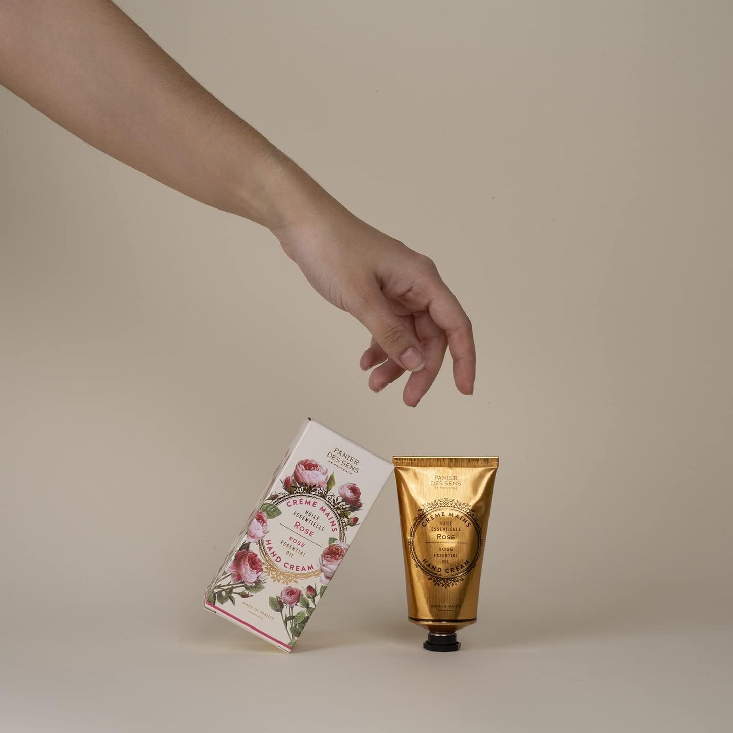 Panier des Sens Dry Cracked Hand Cream with Shea Butter Rosa - Moisturizing Hand Cream - Made in France 97% Natural - 2.6 floz/75 ml
