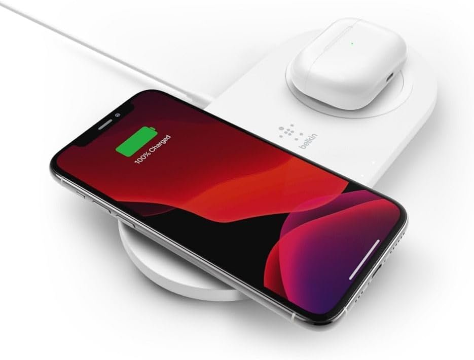 Belkin Dual Wireless Charger (Dual Wireless Charging Pad 15W) Fast Charge 2 Devices at Once, Including iPhone, AirPods, Galaxy, Pixel, More, White