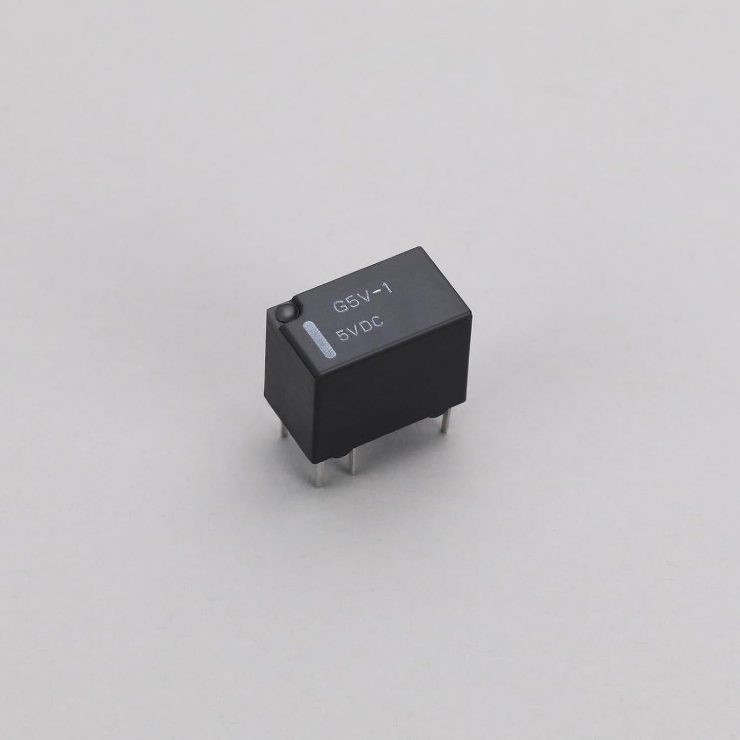 eMagTech 5Pcs G5V-1-DC5V Small Signal PCB Relays 167Î© Electromagnetic Power Relay 6Pin SPDT Signal Relay for Applications Including Home Automation Industrial Control, Black
