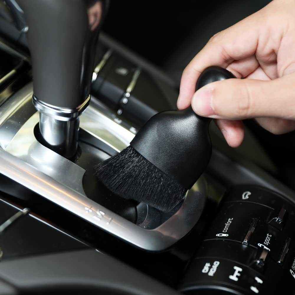 AOCISKA Car Interior Detailing Brush,Soft Bristle Cleaning Brush Car Detailing Brush Dusting Brush,Car Interior Cleaning Tool,Auto Detail Brush Car Dash Duster Brush (Black) (QXS002)